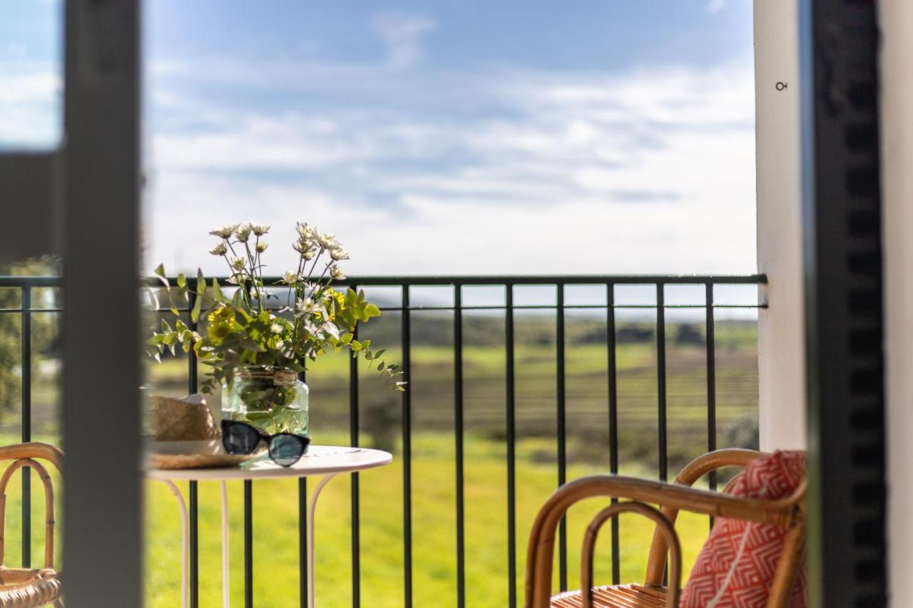 Hotel Marhava Conil De La Frontera Luaran gambar